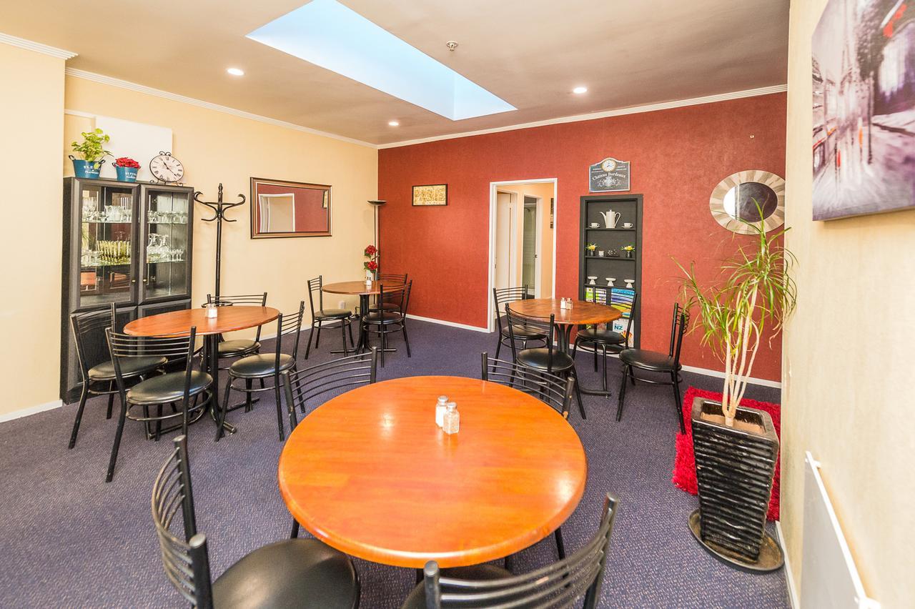 Anndion Lodge Motel & Conference Centre Whanganui Buitenkant foto